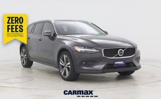 2025 Volvo V60CC Plus