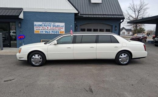 2005 Cadillac Limousine Professional
