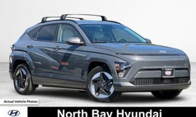 2023 Volvo XC40 Plus Dark