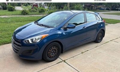 2016 Hyundai Elantra Standard W Style