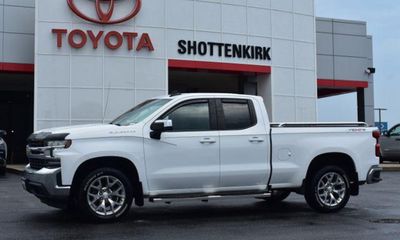 2021 Chevrolet Silverado LT