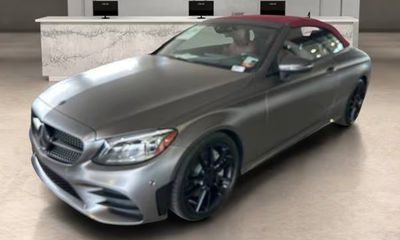 2023 Mercedes-Benz C-Class C300
