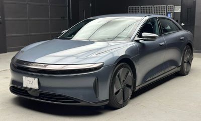 2024 Lucid AIR Touring