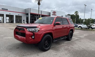 2024 Toyota 4RUNNER SR5 Prem