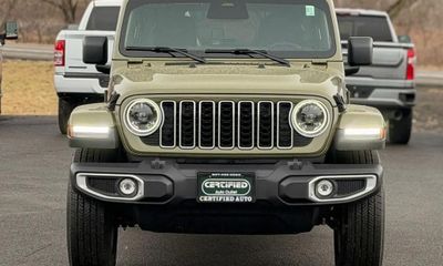 2026 Jeep Wrangler Sahara