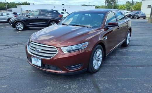 2015 Ford Taurus SEL
