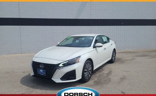 2023 Nissan Altima SV