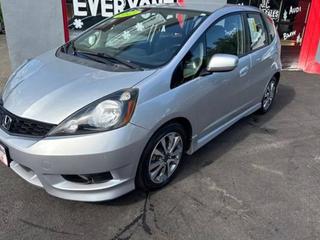2013 Honda FIT Sport