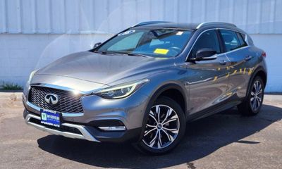 2018 Infiniti QX30 Premium