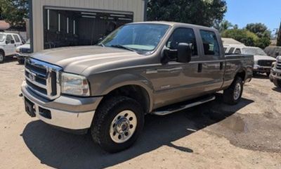 2005 Ford F-250 Lariat