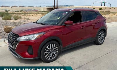 2023 Nissan Kicks SV