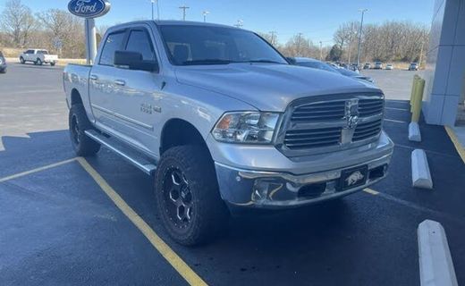 2016 Ram 1500 SLT