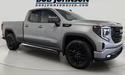 2023 GMC Sierra Elevation