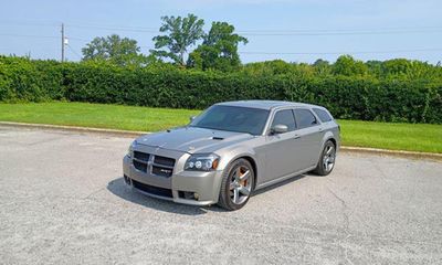 2006 Dodge Magnum SRT8