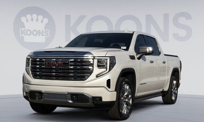 2025 GMC Sierra Denali