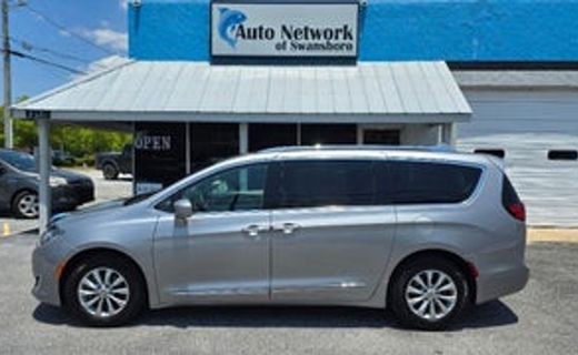 2018 Chrysler Pacifica Touring L Plus