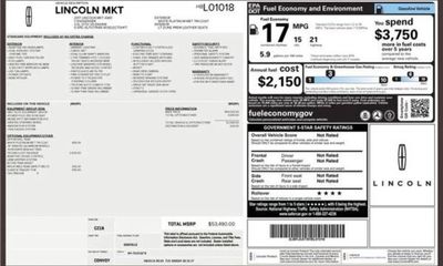 2017 Lincoln MKT Elite