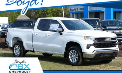 2026 Chevrolet Silverado LT