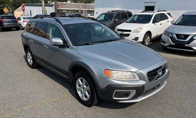 2012 Volvo XC70 32