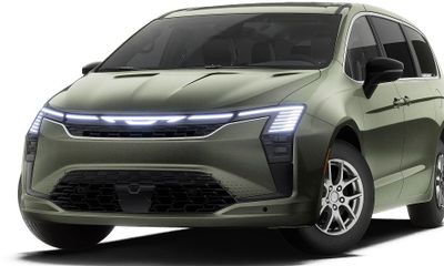 2027 Chrysler Pacifica Select