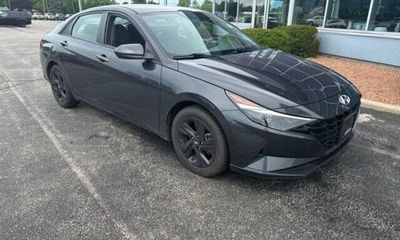 2022 Hyundai Elantra SEL W Convenience
