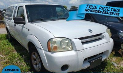 2004 Nissan Frontier XE