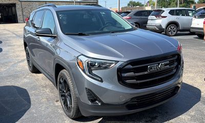 2020 GMC Terrain SLT