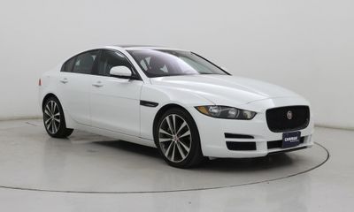 2019 Jaguar XE Premium