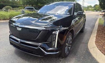 2026 Cadillac Vistiq Sport