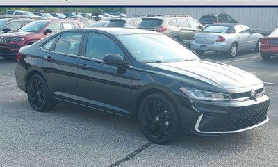 2025 Volkswagen Jetta SE