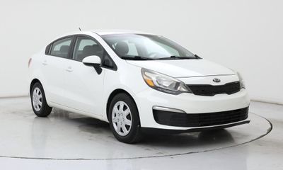 2016 Kia RIO