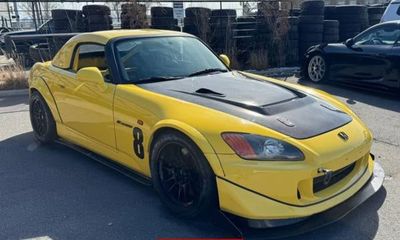 2002 Honda S2000 Base