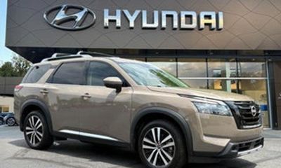 2026 Nissan Pathfinder SV