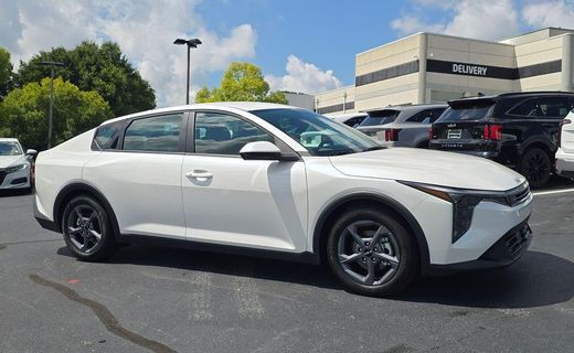 2026 Kia K4