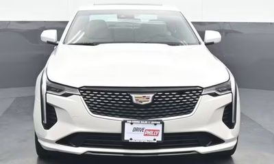 2024 Cadillac CT4 Luxury