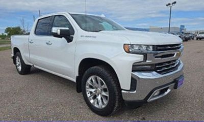 2022 Chevrolet Silverado RST