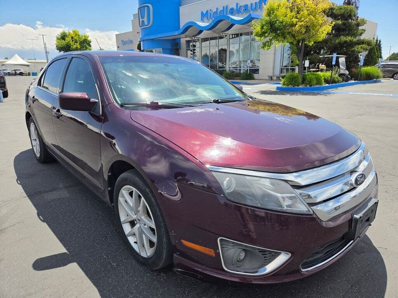 2011 Ford Fusion — a typically priced live listing