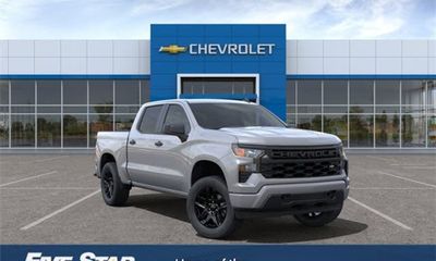 2024 Chevrolet Silverado Custom