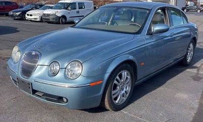 2005 Jaguar S-Type 30