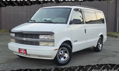 2001 Chevrolet Astro VAN Base