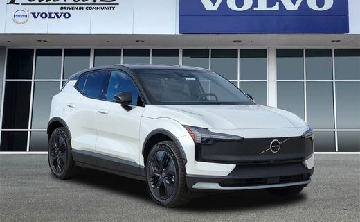 2026 Volvo EX30 CC Ultra