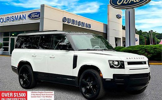 2025 Land Rover Defender 130 SE