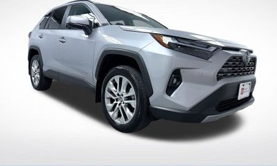2023 Toyota RAV4 Limited