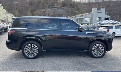 2025 Infiniti QX80 Sensory