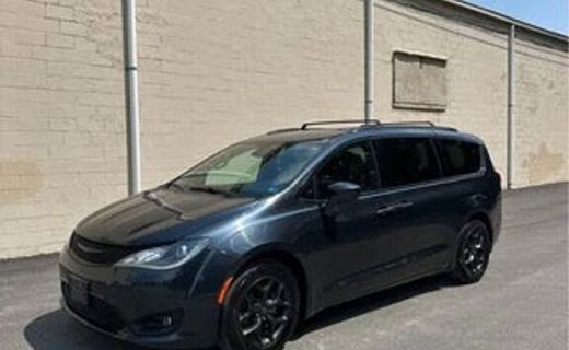 2019 Chrysler Pacifica Touring Plus