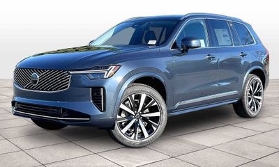 2026 Volvo XC90 Core
