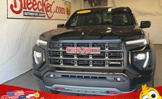 2023 GMC Canyon AT4