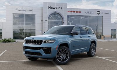 2026 Jeep Grand Cherokee Summit