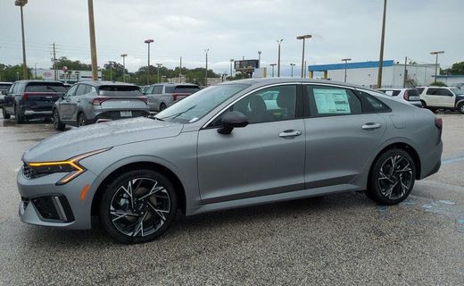 2025 Kia K5