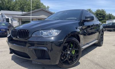 2013 BMW X6 M